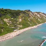 Il Mare In Collina - Le Ortensie Di Liliana *